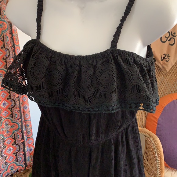 Boho black top - Picture 2 of 4